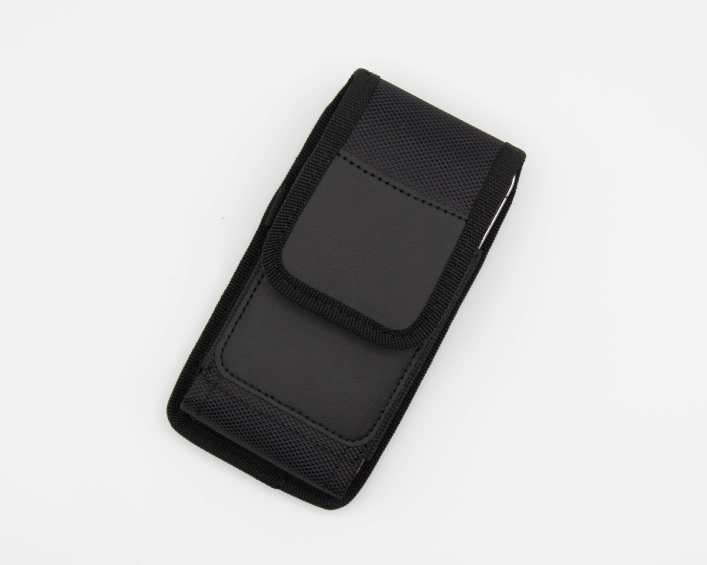 Estuche universal con clip para cinturón